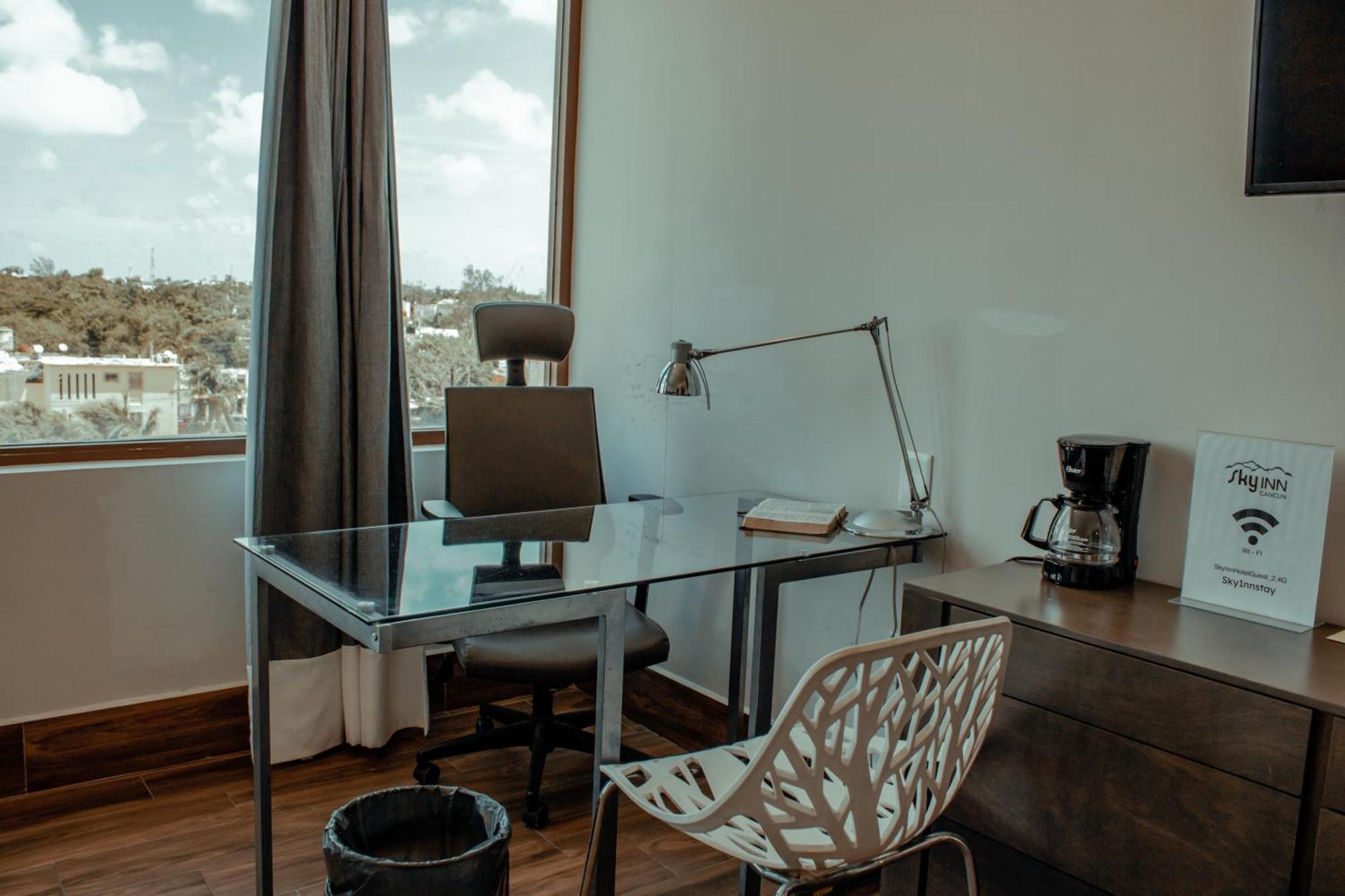 Sky Inn Hotel - Cancún Eksteriør billede